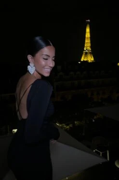 Cut Out Detail Mini Dress -Na-Kd 1775 000002 0002 02 social