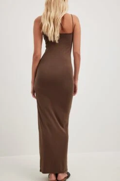 NA-KD Asymmetric Thin Strap Maxi Dress -Na-Kd asymmetric thin strap maxi dress 1100 006999 0017 25498