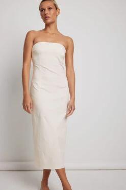 Bandeau Bodycon Dress -Na-Kd bandeau bodycon dress 1708 000169 02601616