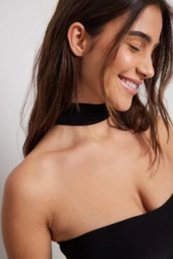 Bandeau Detailed Dress -Na-Kd bandeau detailed dress 1720 000105 0002 5274