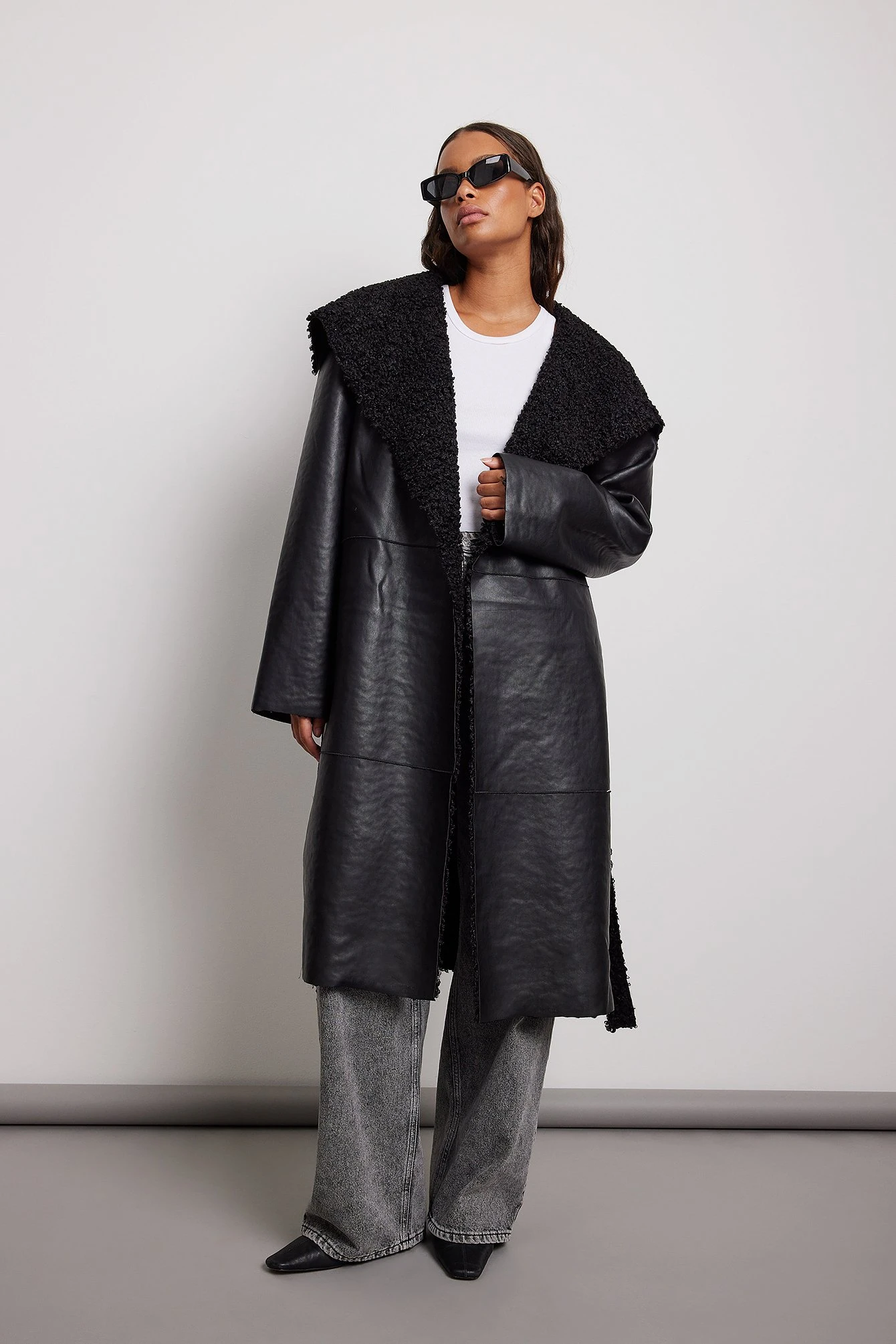 Bonded Faux Fur Detailed Pu Coat 6 Bonded Faux Fur Detailed Pu Coat - Image 4