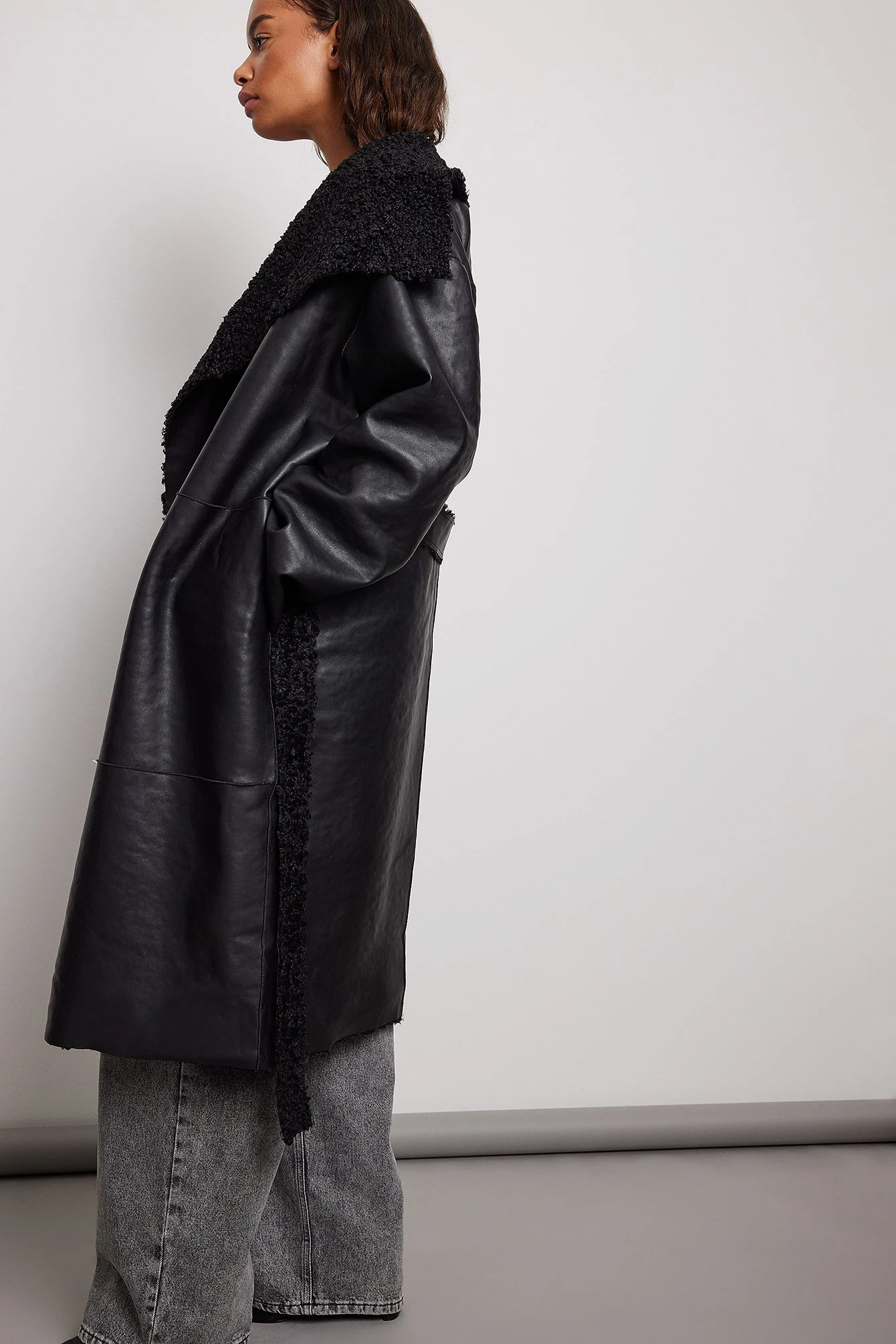 Bonded Faux Fur Detailed Pu Coat 10 Bonded Faux Fur Detailed Pu Coat - Image 8