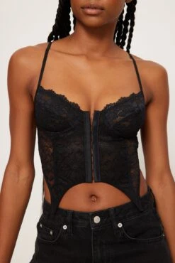 Butterfly Shape Lace Corset -Na-Kd butterfly shape lace corset 1013 001202 0002 7325