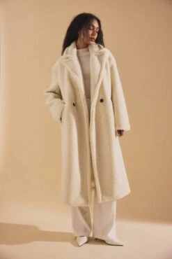 NA-KD Teddy Coat -Na-Kd bw teddy coat 1100 006694 0140 1