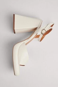 Chubby Plateau Heels -Na-Kd chubby plateau heels 1055 001378 00011339