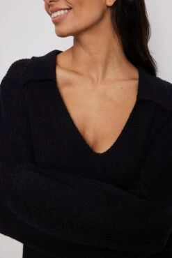 NA-KD Collar Long Knitted Dress -Na-Kd collar long knitted dress 1100 006668 0002 613027