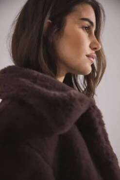 Cropped Faux Fur Jacket -Na-Kd cropped faux fur jacket 1723 000084 0765 3