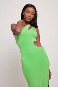 Cut Out High Slit Maxi Dress 8 Cut Out High Slit Maxi Dress -Na-Kd cut out high slit maxi dress 1686 000102 001015133