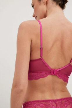 Detail Flowy Lace Balconette Bra 16 Detail Flowy Lace Balconette Bra -Na-Kd detail flowy lace balconette bra 1013 001196 1192 2