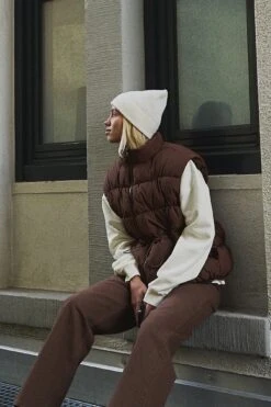 Drawstring Waist Puffer Vest -Na-Kd editorial 1736 000419 0017 04