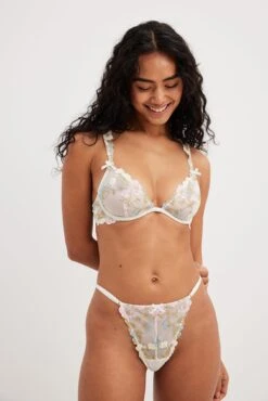 Embroidery Low Wire Bra -Na-Kd embroidery low wire bra 1013 001309 0061 1