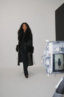 Faux Fur Collar Coat -Na-Kd faux fur collar coat 1018 009642 0002 2994