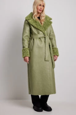 Faux Fur Detail Belted Coat 10 Faux Fur Detail Belted Coat -Na-Kd faux fur detail belted coat 1727 000114 40833353