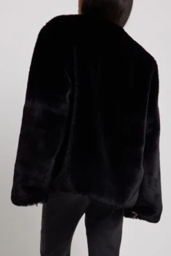 Faux Fur Jacket -Na-Kd faux fur jacket 1783 000014 0002 0932 copy