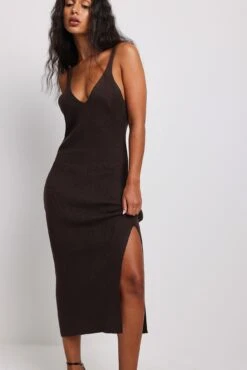 NA-KD Fine Knitted Waist Detail Midi Dress -Na-Kd fine knitted waist detail midi dress 1100 006695 00178232 copy