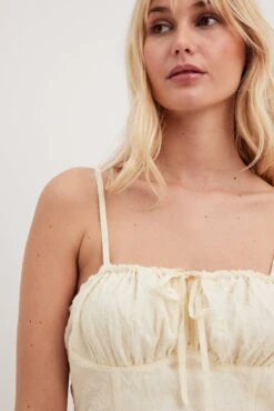 Flower Structured Chiffon Mini Dress -Na-Kd flower structured chiffon mini dress 1014 001582 002131664