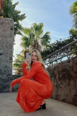 NA-KD Fluffy Knitted Scoop Neck Maxi Dress -Na-Kd fluffy knitted scoop neck maxi dress 1100 006083 0261 03