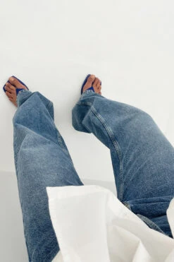 Glossy Toe Strap Heels -Na-Kd glossy toe strap heels 1055 001141 1908 04