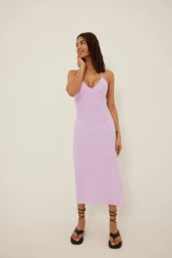 Halterneck Midi Dress -Na-Kd halterneck midi dress 1018 006856 30220435 01c