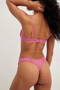 Heart Detailed V-Shape Panty -Na-Kd heart detailed v shap panty 1013 001252 0015 3150