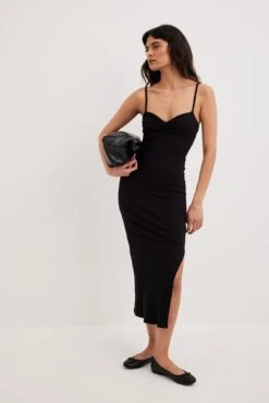 Heart Neckline Strap Midi Dress -Na-Kd heart neckline strap midi dress 1018 010522 00029162