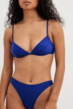 High Cut Bikini Brief -Na-Kd high cut bikini brief 1000 101121 000313760 1