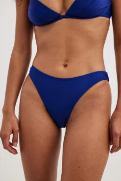 High Cut Bikini Brief -Na-Kd high cut bikini brief 1000 101121 000313788