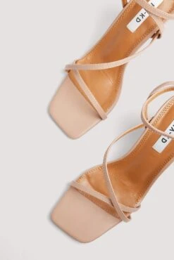 Hourglass Heels -Na-Kd hourglass heels 1055 000958 00050629