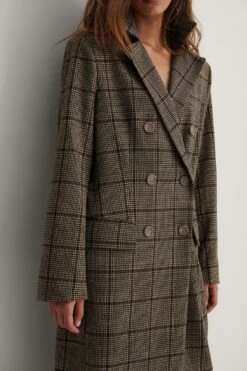 Marked Shoulders Double Buttoned Coat 11 Marked Shoulders Double Buttoned Coat -Na-Kd isha marked shoulders double buttoned coat 1676 000025 7733 05g