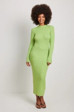 Knitted Shoulder Pads Maxi Dress -Na-Kd knitted shoulder pads maxi dress 1018 009814 0010 1