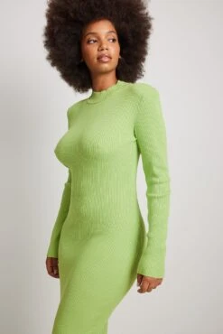 Knitted Shoulder Pads Maxi Dress -Na-Kd knitted shoulder pads maxi dress 1018 009814 0010 27