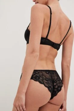 Lace Brazilian Panty -Na-Kd lace brazilian panty 1013 001212 0002 12216