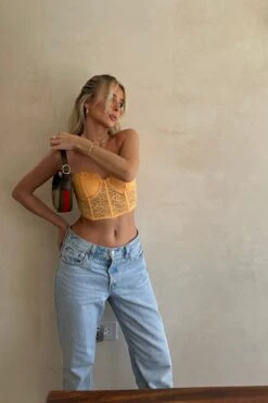 Lace Corset Top 25 Lace Corset Top -Na-Kd lace corset top 1799 000005 0261 social 2