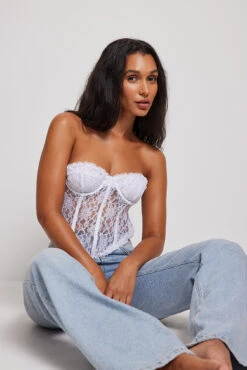 Lace Detail Cup Corset 16 Lace Detail Cup Corset -Na-Kd lace detail cup corset 1013 001178 00012574