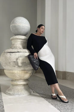 Fine Knitted Open Back Maxi Dress -Na-Kd lateciat 1018 009446 0464 social1