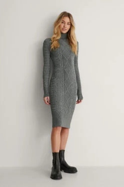 Cable Knitted Midi Dress -Na-Kd lisa marie cable knitted midi dress 1688 000022 0008 04c r