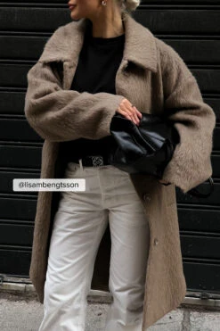 NA-KD Long Overshirt Jacket -Na-Kd lisambengtsson long overshirt jacket 1100 006731 0119 1 social