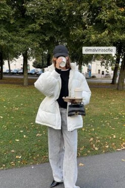 Recycled Waist Drawstring Padded Jacket -Na-Kd malvinasofie 1100 005042 0260 social