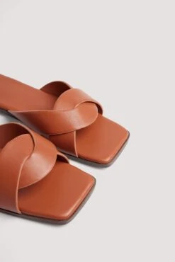 Twisted Flat Slippers -Na-Kd na kd na kd twisted flat slippers 1055 001400 0017 0399