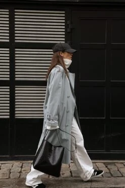 NA-KD Double Buttoned Trenchcoat 33 NA-KD Double Buttoned Trenchcoat -Na-Kd nakd 1018 010147 0008 social copy 1