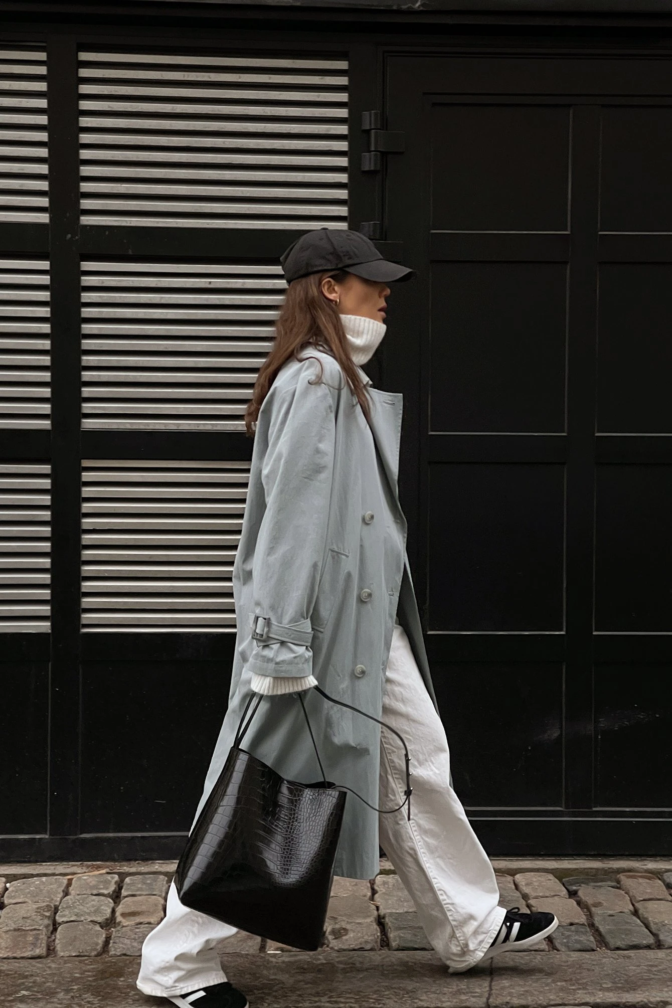 NA-KD Double Buttoned Trenchcoat 16 NA-KD Double Buttoned Trenchcoat - Image 14