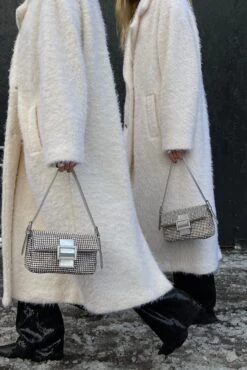 Double Buttoned Hairy Coat -Na-Kd nakd 1018 010229 0260 social