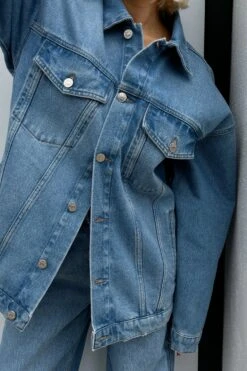 NA-KD Oversized Classic Denim Jacket