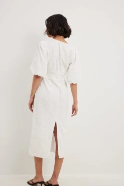 Anglaise Puff Sleeve Midi Dress -Na-Kd nakd anglaise puff sleeve midi dress 1014 001604 0001 27105