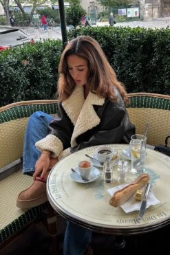 Aviator PU Jacket With Faux Fur -Na-Kd nakd aviator pu jacket with faux fur 1723 000085 0002 edit