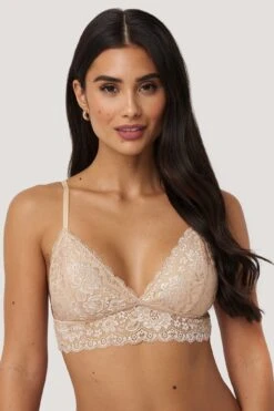 Basic Floral Lace Bra -Na-Kd nakd basic frloral lace bra 1013 000272 8174 03a 1