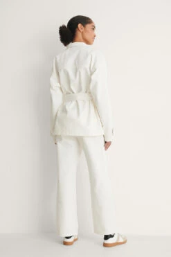 NA-KD Organic Belted Oversized Denim Jacket -Na-Kd nakd belted oversized denim jacket 1660 000212 0244 02d