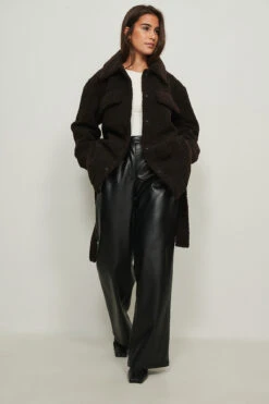 NA-KD Belted Teddy Jacket -Na-Kd nakd belted teddy jacket 1100 004832 0017 03c
