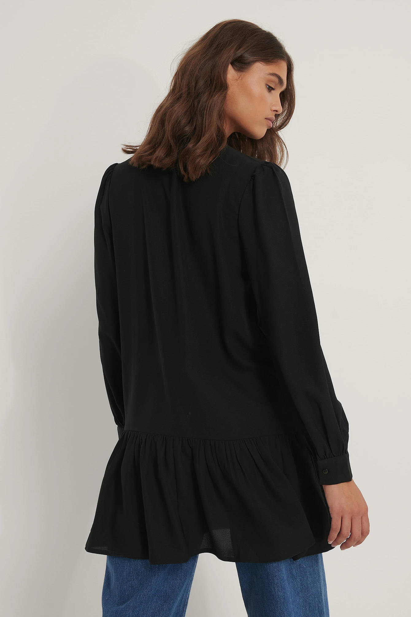 NA-KD Buttoned Round Neck Flounce Mini Dress 4 NA-KD Buttoned Round Neck Flounce Mini Dress - Image 2