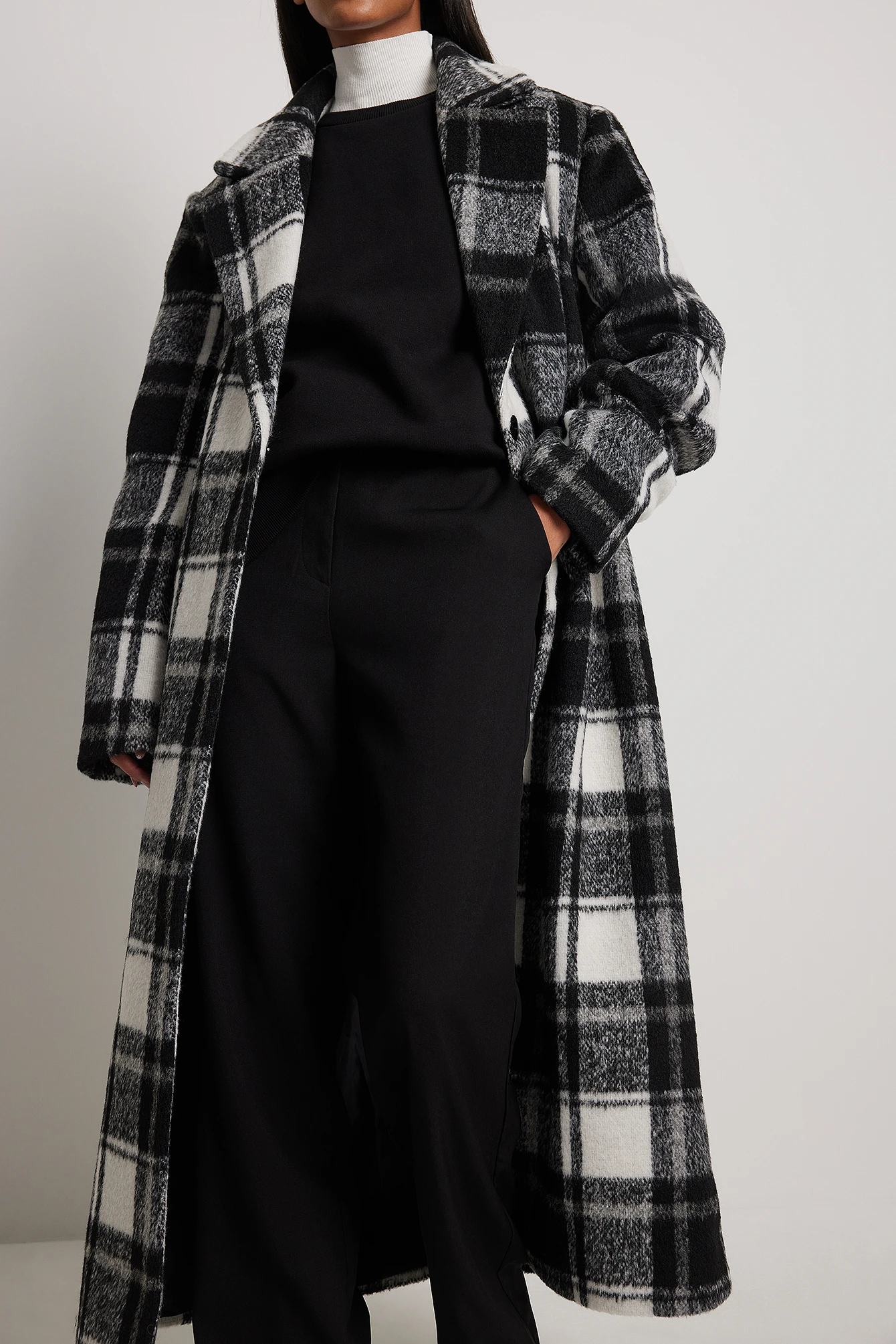 NA-KD Checked Long Coat 5 NA-KD Checked Long Coat - Image 3